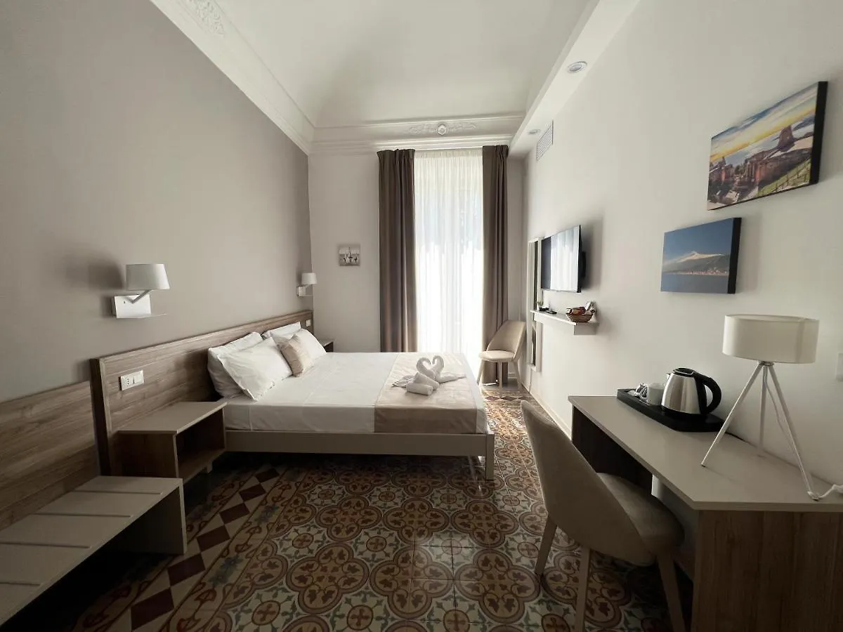 كاتانيا Nove Volte B&B