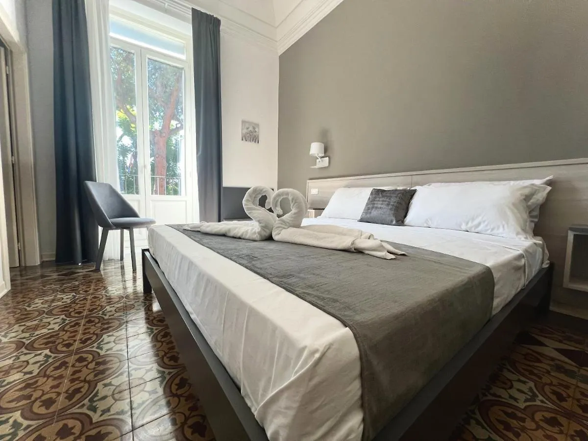 فندق مبيت وإفطار كاتانيا Nove Volte B&B