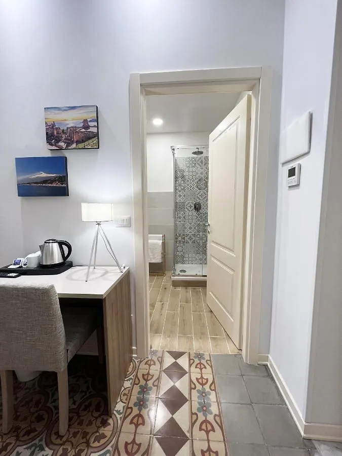 كاتانيا Nove Volte B&B إيطاليا