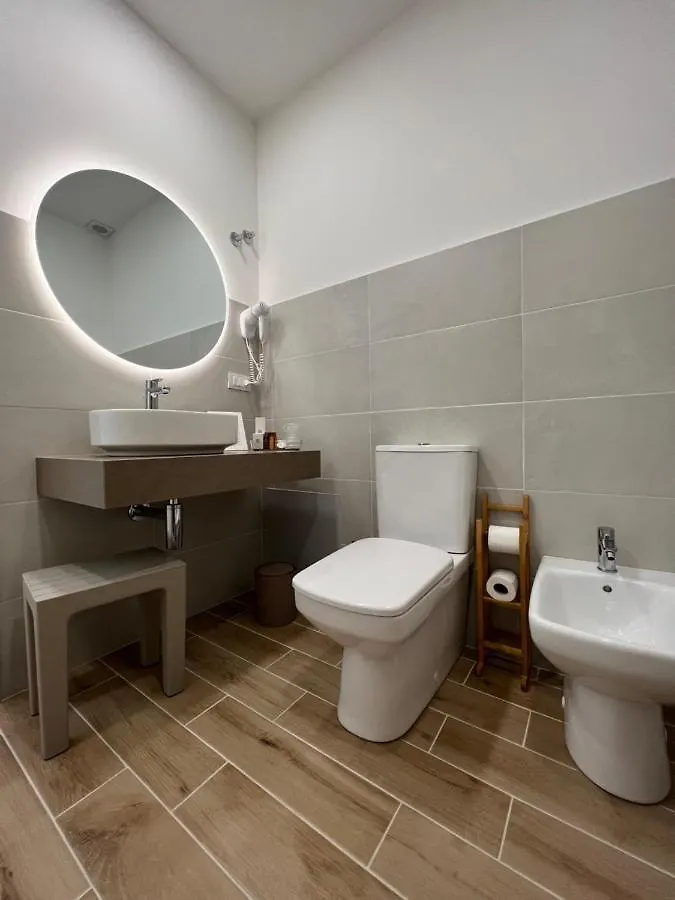فندق مبيت وإفطار كاتانيا Nove Volte B&B